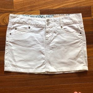Limited edition white denim skirt